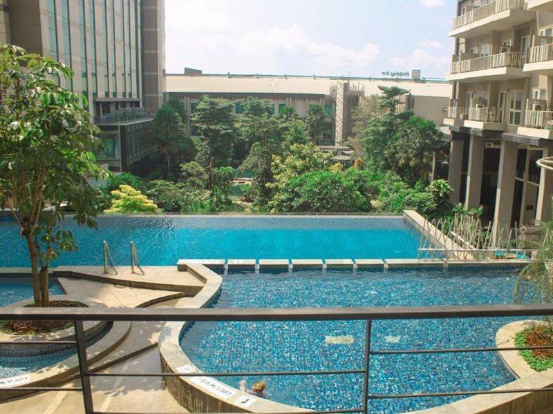 Graha Makara Suite Hotel & Residence Cikarang Bagian luar foto
